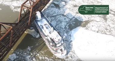 لقطات جديدة من انفلات سفن يسبب فوضى فى نهر هدسون بنيويورك