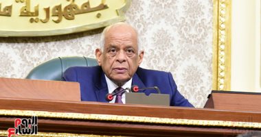 رئيس البرلمان يطالب الأمين العام للمجلس بتشغيل نظام التشويش فى القاعة