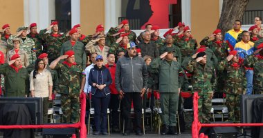 كولومبيا تعلن انشقاق أكثر من 100 عسكرى فى فنزويلا