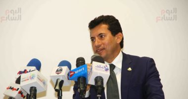 وزير الشباب: الرياضة المصرية ليست كرة قدم فقط.. وكأس العالم للسلاح بداية