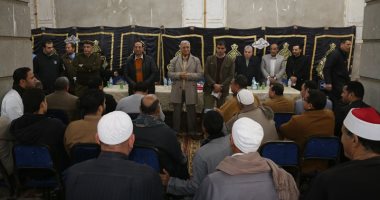 محافظ المنوفية يعقد لقاء للاستماع لطلبات وشكاوى المواطنين بقرية البيشة