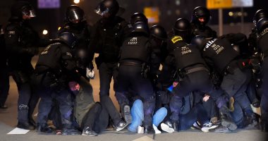ألمانيا تعلن اعتقال 250 متظاهرا وإصابة 50 شرطيا خلال فض مسيرات عيد العمال