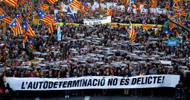 احتجاجات حاشدة فى شوارع برشلونة للمطالبة بانفصال إقليم كتالونيا