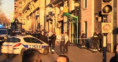 الشرطة الفرنسية تقتل مسلحاً طعن 4 مواطنين بسلاح أبيض بمارسيليا.. فيديو