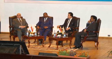 صور.. وزير التعليم السودانى يطالب بإنشاء صندوق بحثى مشترك بين مصر والسودان