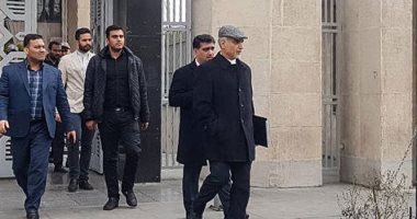 شقيق الرئيس الإيرانى يحاكم بتهم فساد مالى