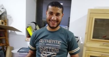 أنا وأليفى.. محمد يشارك مع تعبانه: أنا اعشق الثعبان من صغرى