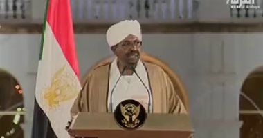 الرئيس السودانى: البعض حاول القفز على المطالب وقيادة البلاد إلى مصير مجهول