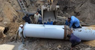 صور.. رئيس شركة مياه الإسكندرية يشدد على الانتهاء من خطوط مياه المحمودية