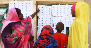 صور.. بدء التصويت فى الانتخابات الرئاسية والتشريعية فى نيجيريا