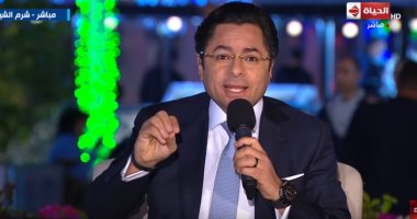فيديو..خالد أبوبكر يجيب على سؤال: لماذا لم يستقبل السيسي سوى الملك سلمان بالمطار