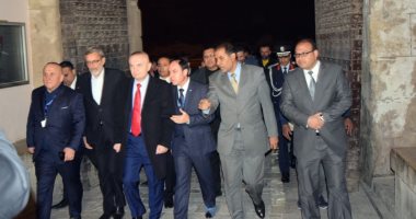 رئيس دولة ألبانيا يزور قلعة صلاح الدين الأيوبى.. صور