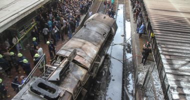 صور.. السكة الحديد: حريق محطة مصر برمسيس بسبب تصادم جرار قطار برصيف المحطة