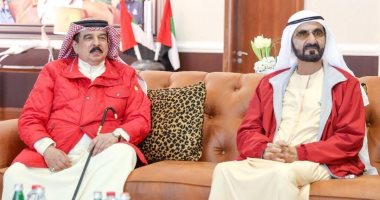 "قمة بنهكة رياضية".. محمد بن راشد يلتقى ملك البحرين على هامش سباق كأس القدرة
