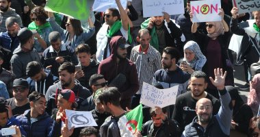حزب جبهة التحرير الوطنى الجزائرى يشيد بقرارات الرئيس بوتفليقة