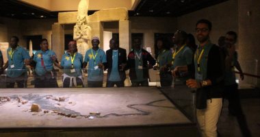 صور .. "المبادرون الأفارقة" فى زيارة لمتحف النوبة بأسوان