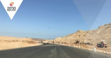 صور.. تطور إنشاءات طريق النفق - شرم الشيخ ضمن برنامج تنمية شبه جزيرة سيناء