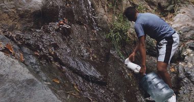 الموندو: فنزويلا تعانى من أزمة عطش و8 دولارت مقابل زجاجة المياه