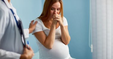 Signs and symptoms of preeclampsia and how it affects the fetus?