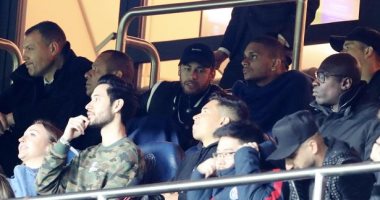 يويفا يحقق مع نيمار بعد انتقاد حكم مباراة باريس سان جيرمان ويونايتد 