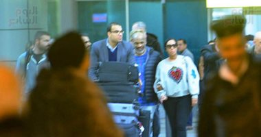 صور.. لحظة وصول مايك تايسون مطار القاهرة