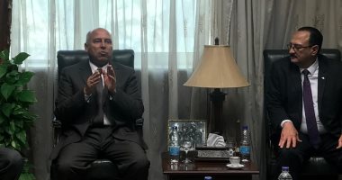 كامل الوزير لقيادات النقل: "انتوا مش أقل من الشهداء فى سيناء"