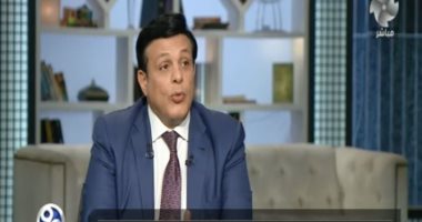 محمد حمودة: الدستور الحالى يجب تغيره بالكامل ونفتح مدد الرئاسة 