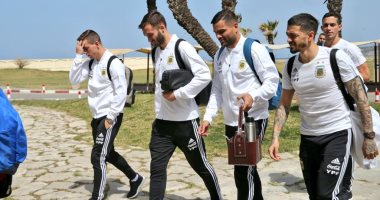 منتخب الأرجنتين يصل المغرب لمواجهة "أسود الأطلس".. فيديو وصور