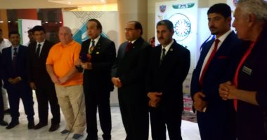 رئيس الدارتس يعلن انطلاق البطولة الدولية الأولى بالبحر الأحمر.. صور