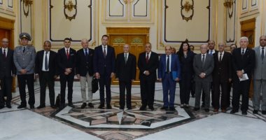 "العصار" و"التراس" يبحثان مع نائب وزير الاقتصاد البلغارى التعاون المشترك