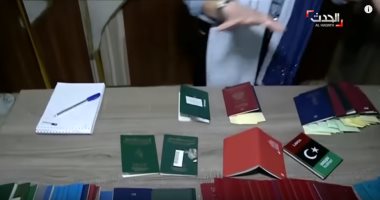 فيديو.. شاهد أختام تركية على جوازات سفر مقاتلى داعش الأجانب