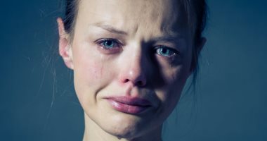 دايماً دموع.. دراسة تؤكد: البكاء يهدئ النفس وينظم معدل ضربات القلب
