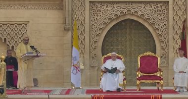 العاهل المغربى يرحب بزيارة"بابا الفاتيكان" بـ 4 لغات ..تعرف عليها