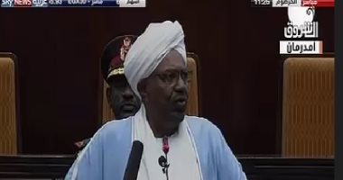 عمر البشير يجدد دعوته للقوى السياسية السودانية للانضمام للحوار الوطنى
