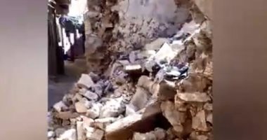 فيديو.. أهالى منطقة أبو رواش يستغثون لإزالة منزل أوشك على الانهيار خوفا على حياة أبنائهم