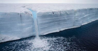 بحر بيرينج في القطب الشمالى خالى من الجليد.. فيديو