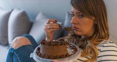 5 طرق فعالة للتحكم فى الشراهة عند الأكل..منها التأمل والتمارين الرياضية 