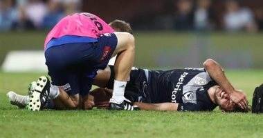 أستراليا تفتح تحقيقا بعد إصابة لاعب بسبب سوء أرضية الملعب