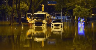 زحام وحوادث وفوضى كاملة.. البرازيل "تغرق فى شبر ميه" بسبب الأمطار