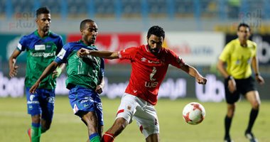 الأهلي يتصدر الدوري مؤقتا بعد الفوز على المقاصة 2 ــ 1
