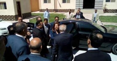 وزيرة التضامن تصل المنيا لافتتاح مركز العزيمة لعلاج الادمان 