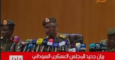 المجلس العسكرى السودانى: لن نسلم البشير لأى جهة خارجية وسنحاكمه داخل البلاد