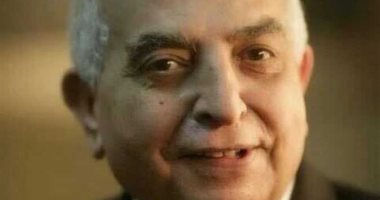وزيرة الثقافة تنعى محمد غنيم: رحلة نصف قرن من العطاء للعمل الثقافى