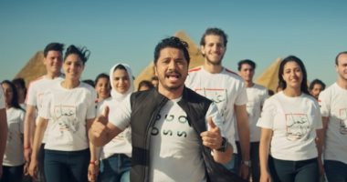 مصطفى حجاج يطرح أغنية "اعمل الصح" للمشاركة بالاستفتاء على تعديلات الدستور
