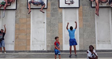 صور .. احتفالات الكوبيين فى  بينالى هافانا الـ13