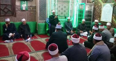 صور.. سكرتير عام سوهاج يشهد احتفالية الأوقاف بمسجد العارف