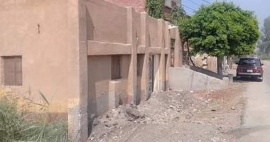 أهالى كفر أباظة يناشدون وزارة الأوقاف ترميم مسجد القرية