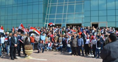 "المصرية القابضة للبتروكيماويات" تشارك فى التصويت على التعديلات الدستورية
