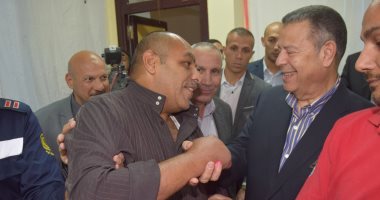 صور.. محافظ بنى سويف يتابع سير عملية الاستفتاء على التعديلات الدستورية