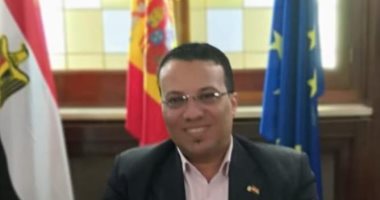 معاون وزير التموين يدلى بصوته فى الاستفتاء على التعديلات الدستورية